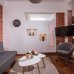 City Cave Apartment